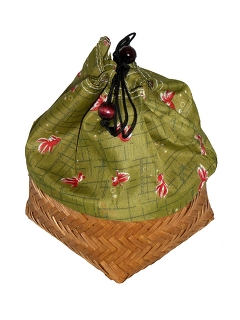 KAGO KINCHAKU, goldfish - green