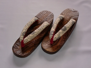 GETA for women