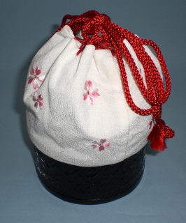 KAGO KINCHAKU, white and SAKURA
